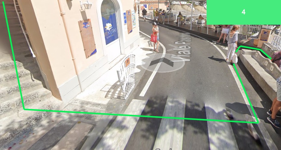 Road junction at Point 4 showing the crossing point