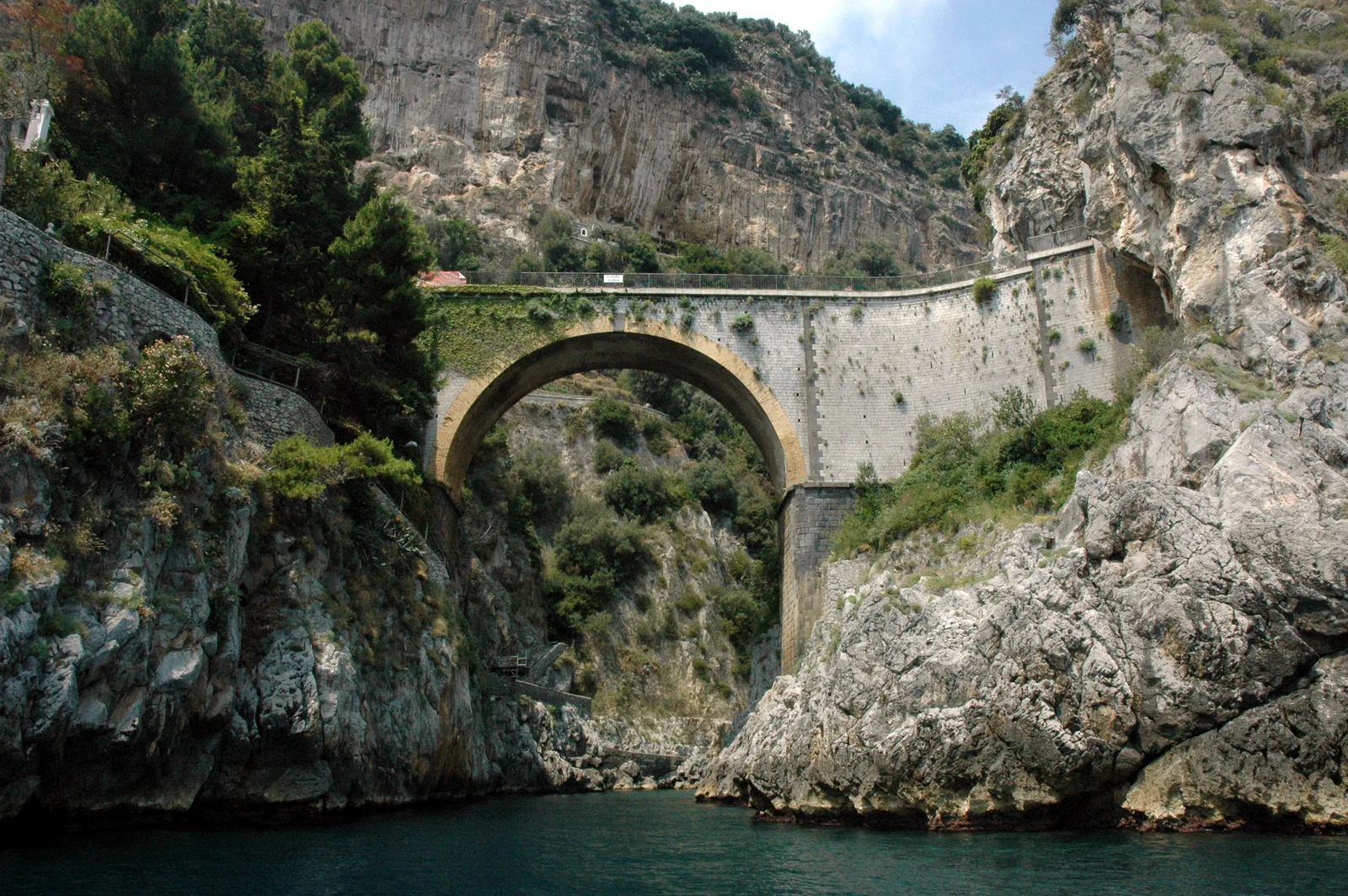 Wide view of Fiordo di Furore gorge and the bridge above the narrow inlet