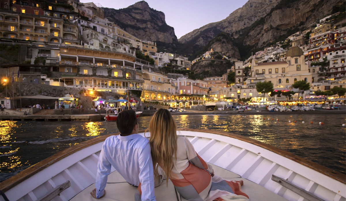 Boat Tours: Sunset Cruises to Private Charters